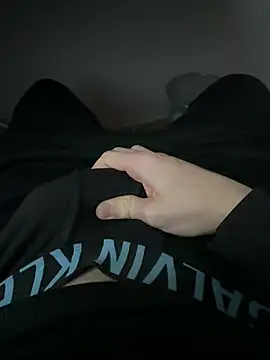 Compa  00 online show from March 16, 2026, 4:33 pm