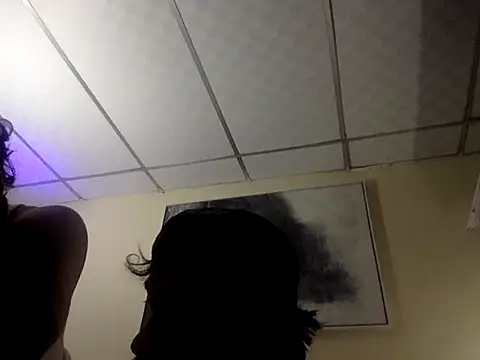 Snapshot of LatinBigClouds22cm chatting on March 15, 2026, 11:22 pm LatinBigClouds22cm online show from March 15, 2026, 11:22 pm