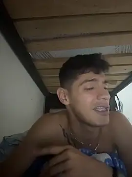 ElDurito25 online show from April 17, 2026, 1:30 am