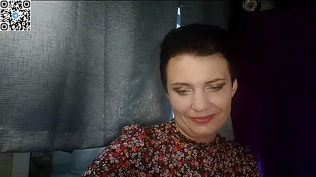HotMamaQueen234 online show from April 23, 2026, 3:03 pm