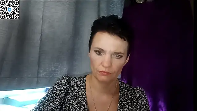 Snapshot of HotMamaQueen234 chatting on July 14, 2026, 11:38 am HotMamaQueen234 online show from July 14, 2026, 11:38 am