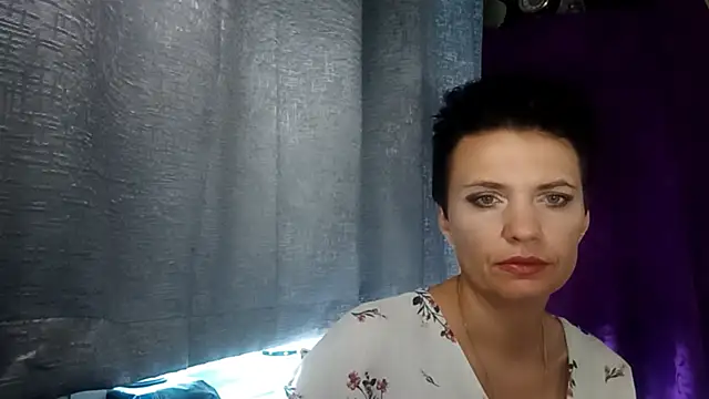 Snapshot of HotMamaQueen234 chatting on July 25, 2026, 11:19 am HotMamaQueen234 online show from July 25, 2026, 11:19 am