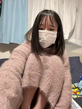 Snapshot of Mika-chan chatting on April 7, 2026, 2:06 pm Mika-chan online show from April 7, 2026, 2:06 pm