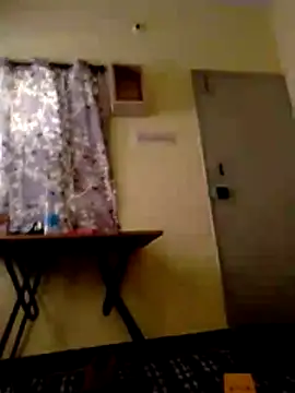 horny techie online show from March 18, 2026, 7:22 am