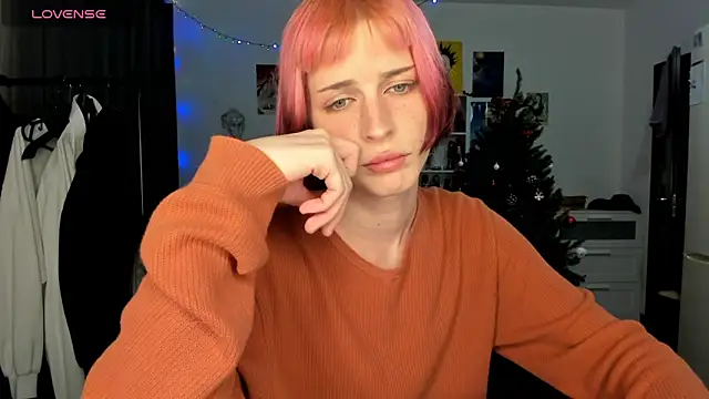 sweet peach    online show from April 14, 2026, 7:20 pm