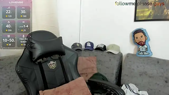 Snapshot of sweetlatinoboy chatting on June 7, 2026, 12:09 pm sweetlatinoboy online show from June 7, 2026, 12:09 pm