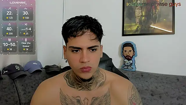 Snapshot of sweetlatinoboy chatting on June 21, 2026, 12:41 pm sweetlatinoboy online show from June 21, 2026, 12:41 pm