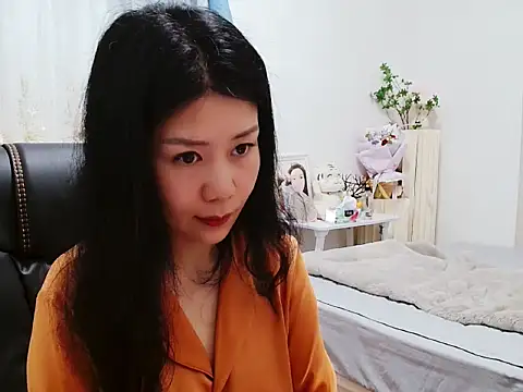 LILI956 online show from April 6, 2026, 3:57 pm