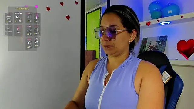 Melisa 14 online show from March 26, 2026, 5:07 pm