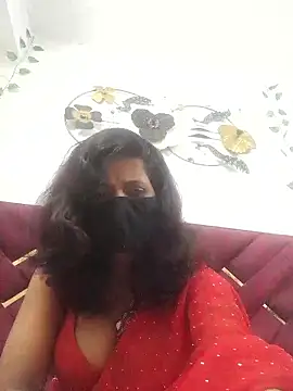 Snapshot of mayakapoor880 chatting on March 21, 2026, 5:38 pm mayakapoor880 online show from March 21, 2026, 5:38 pm