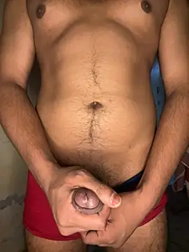 hotty top online show from May 29, 2026, 2:42 am