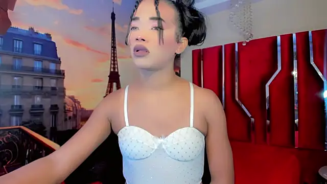 Paola Delfino online show from May 24, 2026, 9:58 am