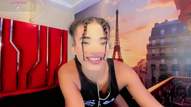 Paola Delfino online show from May 26, 2026, 10:22 am