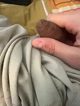 Snapshot of imaan10 chatting on March 16, 2026, 10:47 pm imaan10 online show from March 16, 2026, 10:47 pm