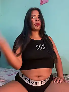 lucirganaxxx online show from July 24, 2026, 2:20 am