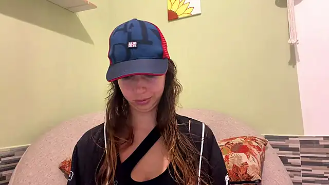 Snapshot of Julieta_Jol chatting on April 30, 2026, 1:28 pm Julieta Jol online show from April 30, 2026, 1:28 pm