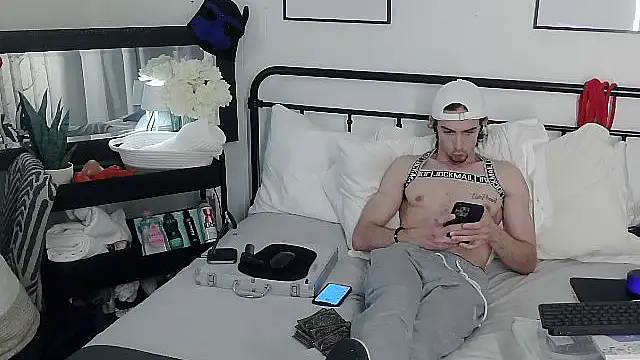 DylanBrook online show from April 15, 2026, 2:29 am