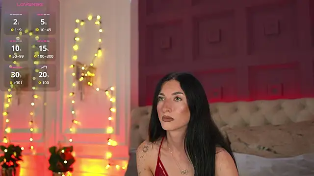 EllieJules online show from June 28, 2026, 3:56 am