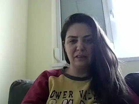 Snapshot of Arya_Malone chatting on April 3, 2026, 11:19 am Arya Malone online show from April 3, 2026, 11:19 am
