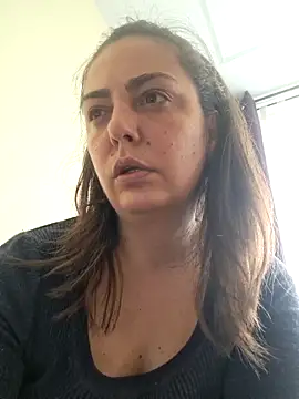 Snapshot of Arya_Malone chatting on May 4, 2026, 7:59 am Arya Malone online show from May 4, 2026, 7:59 am