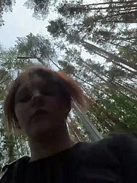 NinaParri online show from July 12, 2026, 6:26 am
