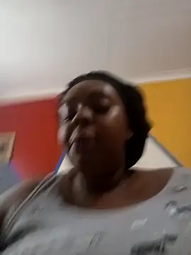 Snapshot of ThickChocoDiva chatting on March 30, 2026, 10:11 pm ThickChocoDiva online show from March 30, 2026, 10:11 pm