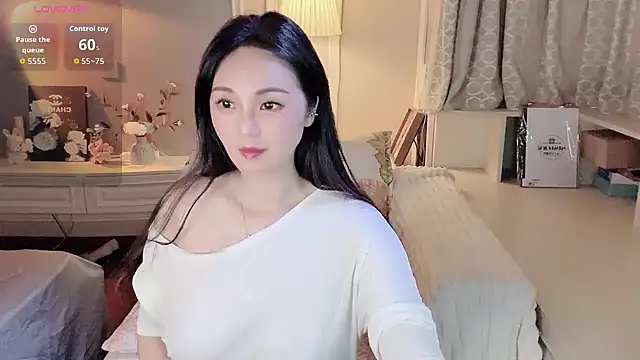 Snapshot of KCYE-CC chatting on May 7, 2026, 1:55 am KCYE-CC online show from May 7, 2026, 1:55 am