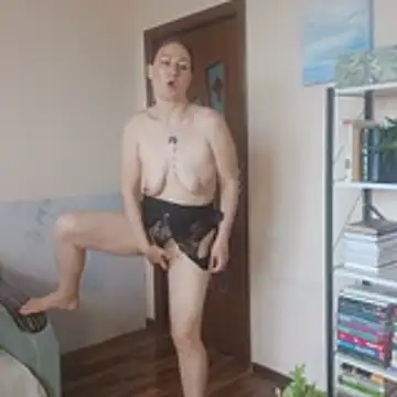 PrivateVelvetXX online show from June 6, 2026, 10:20 am
