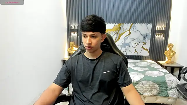 AdrianFranko online show from May 9, 2026, 1:27 pm