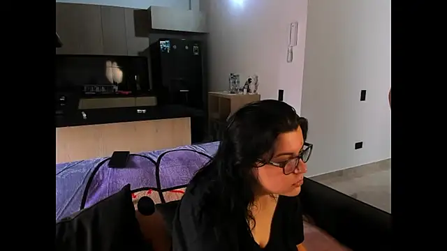 Snapshot of _Nova_Soft_ chatting on May 5, 2026, 9:45 pm Nova Soft online show from May 5, 2026, 9:45 pm