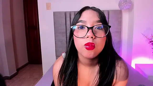 JuliethDior online show from March 20, 2026, 6:24 pm