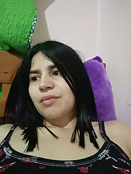 Cata black online show from May 13, 2026, 12:57 pm
