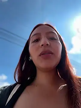 Queen Scatlett online show from March 22, 2026, 2:42 pm