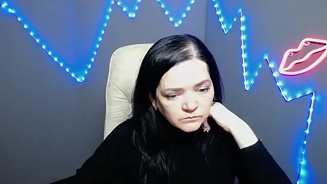 Snapshot of LauraFinn chatting on March 21, 2026, 7:17 pm LauraFinn online show from March 21, 2026, 7:17 pm