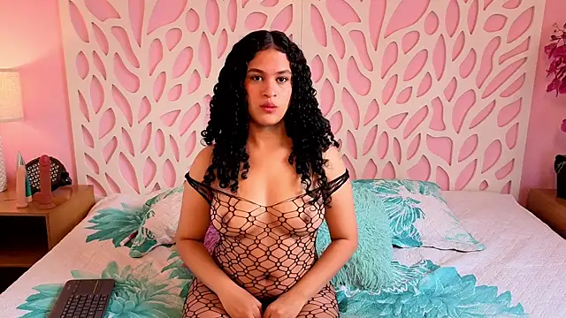 VelaskaJones online show from May 27, 2026, 12:02 pm