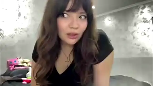 AlishaVelvet online show from March 19, 2026, 4:22 pm