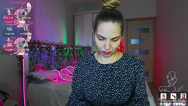 Snapshot of Alexandracandy chatting on May 11, 2026, 2:45 pm Alexandracandy online show from May 11, 2026, 2:45 pm