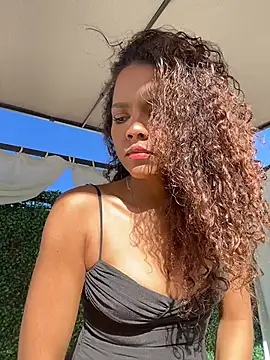 CurlyOopsieXXX online show from July 24, 2026, 9:24 pm