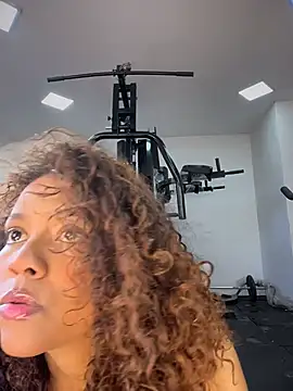 CurlyOopsieXXX online show from July 25, 2026, 9:45 pm