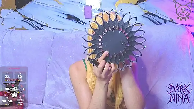 Snapshot of dark_nina__ chatting on June 16, 2026, 4:37 am dark nina online show from June 16, 2026, 4:37 am