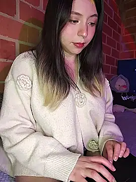 Petite CherryX online show from July 25, 2026, 2:31 am