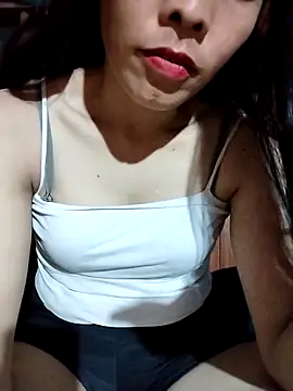 Ketyk6 online show from April 15, 2026, 12:23 pm