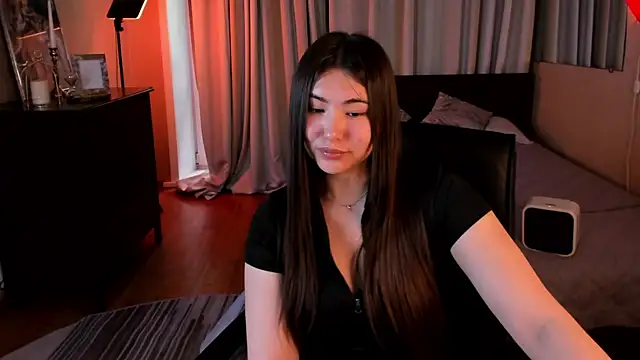 Snapshot of IceIcebabe_ chatting on May 15, 2026, 11:23 pm IceIcebabe online show from May 15, 2026, 11:23 pm