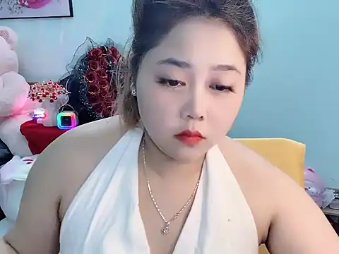 Nhanlu009 online show from April 20, 2026, 2:53 pm