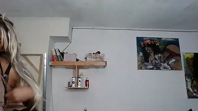 Snapshot of Anna-Cash chatting on June 13, 2026, 3:26 am Anna-Cash online show from June 13, 2026, 3:26 am