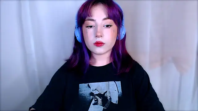 Snapshot of MistressEdith chatting on May 1, 2026, 8:24 pm MistressEdith online show from May 1, 2026, 8:24 pm