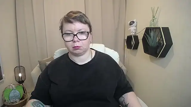 Snapshot of BonnnyBoobsy chatting on March 27, 2026, 8:26 am BonnnyBoobsy online show from March 27, 2026, 8:26 am
