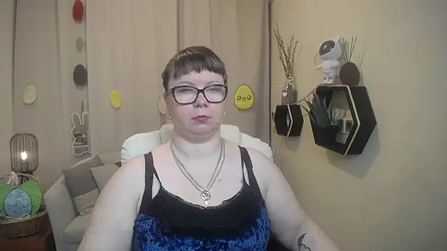 Snapshot of BonnnyBoobsy chatting on April 3, 2026, 6:00 am BonnnyBoobsy online show from April 3, 2026, 6:00 am