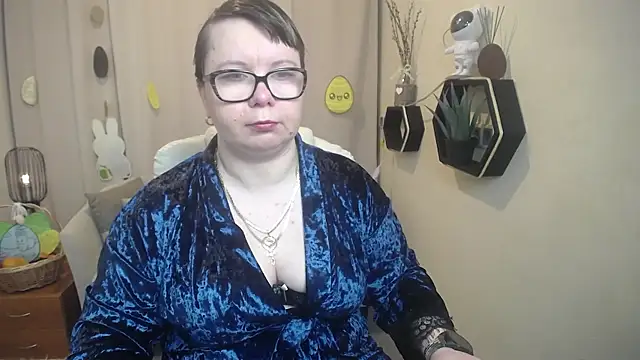Snapshot of BonnnyBoobsy chatting on April 8, 2026, 5:40 am BonnnyBoobsy online show from April 8, 2026, 5:40 am