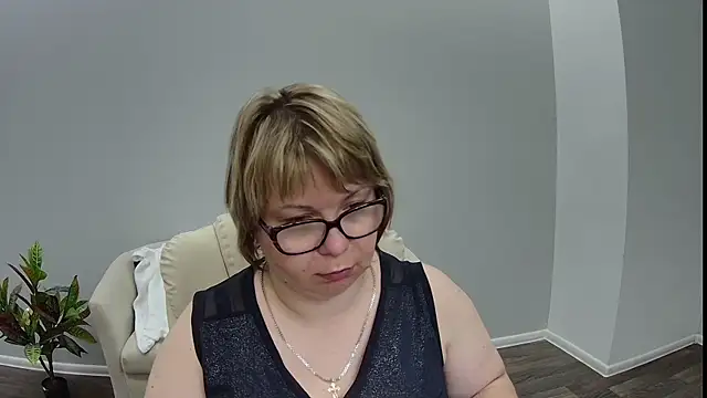 BonnnyBoobsy online show from July 20, 2026, 6:10 pm